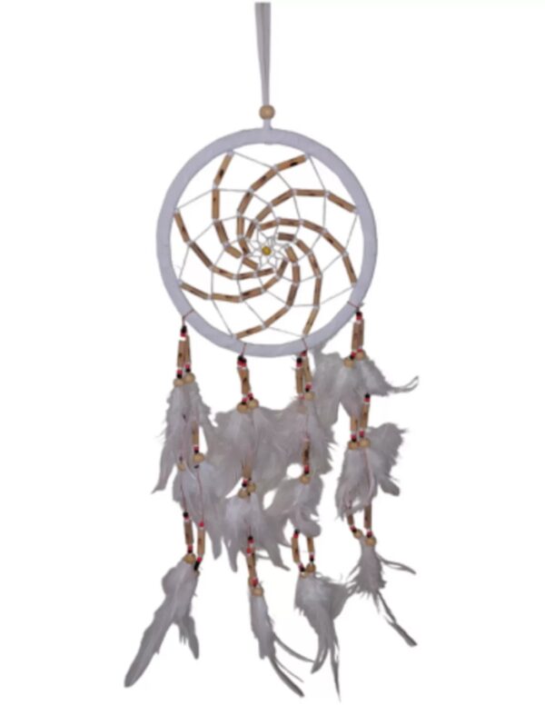 Dromenvanger wit Suede met bamboe kralen 17cm
