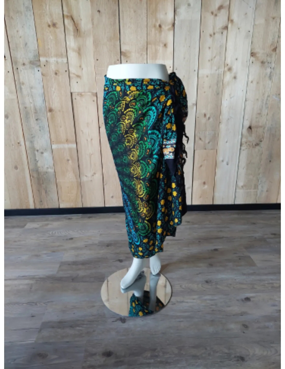 Sarong - 015 - Mandala groen/oranje van Om Namaste - Pareo Saunadoek Wikkeljurk - Image 2