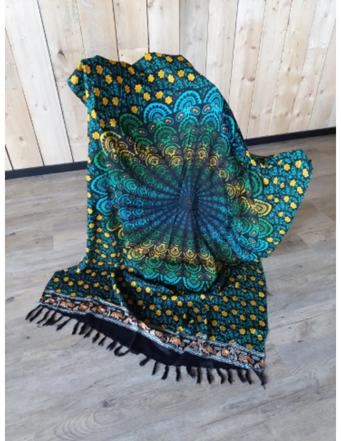 Sarong - 015 - Mandala groen/oranje van Om Namaste - Pareo Saunadoek Wikkeljurk - Image 4