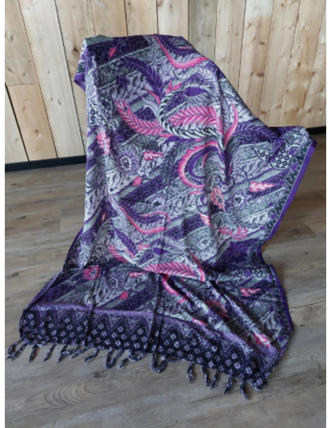 Sarong - 023 - Paarse pracht van Om Namaste - Pareo Saunadoek Wikkeljurk - Image 4
