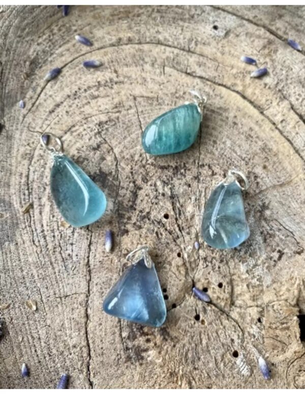Fluoriet blauw edelsteen hanger - Image 4
