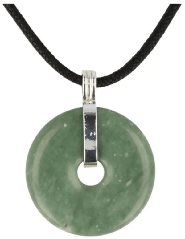 Chinese Jade donuthanger 30 mm aan koord