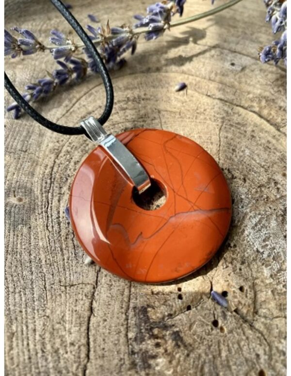 Jaspis rood donuthanger 40 mm aan koord - Image 2