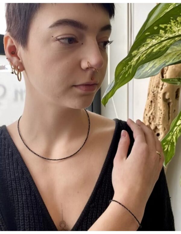 Spinel zwart summer vibes ketting - Image 2