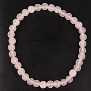 Roze kwarts kralen kinderarmbandje 4 mm