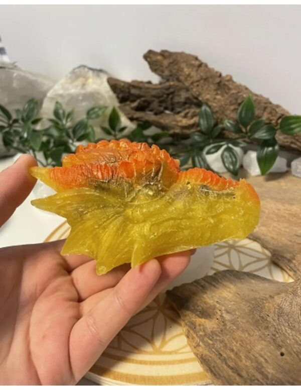 Orgonite draken schedel geel/oranje - Image 4
