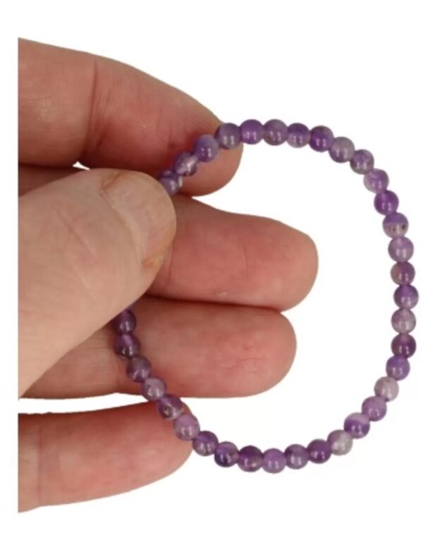 Amethist kralen kinderarmbandje 4 mm - Image 5