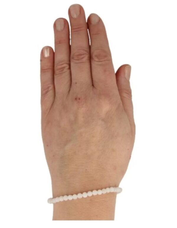 Maansteen regenboog kralenarmband 4 mm - Image 3