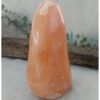 Calciet perzik sculptuur 700 - 850 gram - Image 2