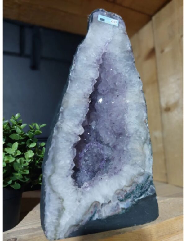 Amethist geode nr.003 - Image 2