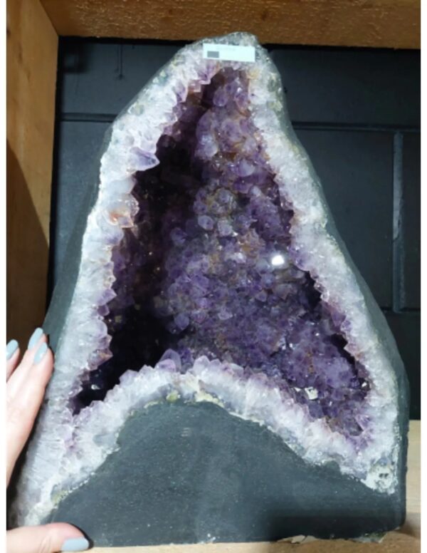 Amethist geode nr.004 - Image 4