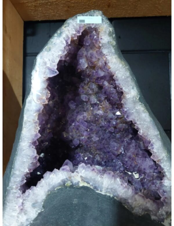Amethist geode nr.004 - Image 5