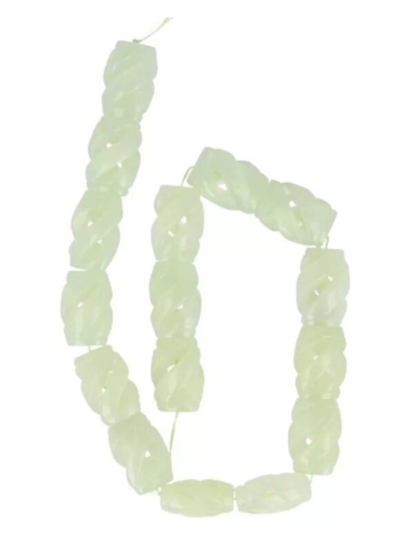 Jade kralen streng bewerkt 25x16 mm